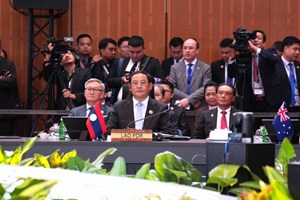 ນາຍົກລັດຖະມົນຕີເຂົ້າຮ່ວມກອງປະຊຸມສຸດຍອດທີ່ກ່ຽວຂ້ອງ ທີ່ ກົວລາລຳເປີ ມາເລເຊຍ