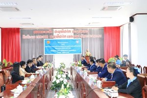 ສະຫະພັນກຳມະບານເຂດປົກຄອງຕົນເອງເຜົ່າຈ້ວງ ແລກປ່ຽນບົດຮຽນກັບ ສະຫະພັນກຳມະບານແຂວງວຽງຈັນ.