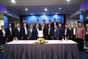 ມອບ-ຮັບ ໂຄງການກໍ່ສ້າງຮ່ອງລະບາຍນໍ້າຕົວເມືອງທ່າແຂກ