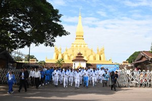 ພິທີຂໍໄຟສັກສິດງານມະຫະກຳກິລາແຫ່ງຊາດ ຄັ້ງທີ XII