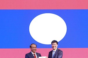 ວິສາວະກອນລາວ ຄົນທໍາອິດ ໄດ້ຮັບລາງວັນ “ວິສາວະກອນດີເດັ່ນອາຊຽນ”