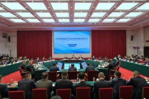 ລັດ​ທິຫຼາຍ​ຝ່າຍ​​ສະ​ແດງ​ໃຫ້​ເຫັນພະ​ລັງ​ຊີ​ວິດ​ອັນ​ເຂັ້ມ​ແຂງ​ໃນ​ການ​ບໍ​ລິ​ຫານ​ຄວາມ​ໝັ້ນ​ຄົງ​ທົ່ວ​ໂລກ