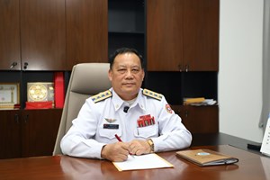 ຮັບປະກັນການບິນຮັບໃຊ້ຕາມຄຳສັ່ງຂອງຂັ້ນເທິງ ດ້ວຍຄວາມຮັບຜິດຊອບສູງ