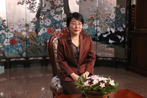 ເນື້ອ​ໃນຈິດໃຈກອງປະຊຸມຄົບຄະນະຄັ້ງທີ 4 ຂອງຄະນະກຳມະການສູນກາງພັກກອມມູນິດຈີນ ສະໄໝທີ XX