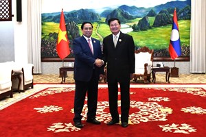 ປະທານປະເທດ ຕ້ອນຮັບ ນາຍົກລັດຖະມົນຕີຫວຽດນາມ