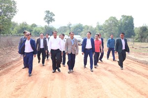 ໂຄງການກໍ່ສ້າງເສັ້ນທາງປູຢາງ 2 ຊັ້ນ ບ້ານຜາຫອຍ ຫາ ບ້ານແກ້ງຈອນ ມີຄວາມຄືບໜ້າ 39.06%