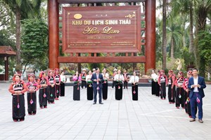 ຜົ້ງສາລີ ເຂົ້າຮ່ວມງານມະຫາກຳກິລາໂຍນໝາກຄອນ ຄັ້ງທີ IX ທີ່ ແຂວງດຽນບ່ຽນ