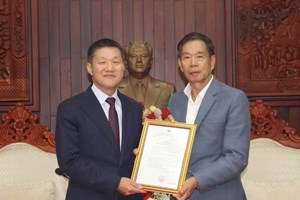 ສນຊ ແຕ່ງຕັ້ງທີ່ປຶກສາວຽກງານຄົ້ນຄວ້າເສດຖະກິດ