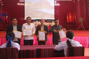 ເມືອງຕະໂອ້ຍ ສອບເສັງຄັດເລືອກນັກຮຽນເກັ່ງຂັ້ນເມືອງ ປ5 ມ4 ມ7 ສົກປີ 2025-2026