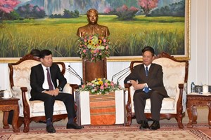 ສະຫາຍ ພົອ ວິໄລ ຫຼ້າຄໍາຟອງ ຕ້ອນຮັບຮອງລັດຖະມົນຕີກະຊວງການຕ່າງປະເທດຫວຽດນາມ