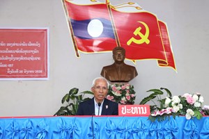 ຄະນະໂຄສະນາອົບຮົມສູນກາງພັກ ຢ້ຽມຢາມກອງພັນໃຫຍ່ 479