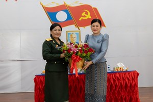 ສະຫະພັນແມ່ຍິງກະຊວງການຕ່າງປະເທດ ອວຍພອນສະຫະພັນແມ່ຍິງກະຊວງປ້ອງກັນປະເທດ