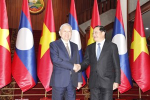 ນາຍົກລັດຖະມົນຕີ ສປປ ລາວ ພົບປະກັບເລຂາທິການໃຫຍ່ພັກກອມມູນິດຫວຽດນາມ