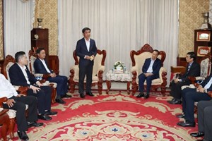 ມອບອຸປະກອນການສຶກສາກວ່າ 760 ລ້ານກີບ ເສີມສ້າງການຮຽນ-ການສອນ ມຊ ກ້າວສູ່ສາກົນ