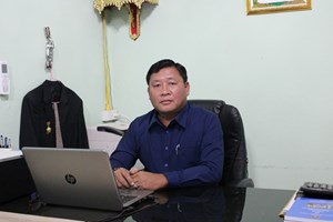 ບ້ານໂພນຕ້ອງຈອມມະນີ ຜູ້ມີສິດປ່ອນບັດອາຍຸ 18 ປີຂຶ້ນໄປ 2,247 ຄົນ