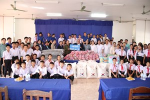 ໄຊຍະບູລີມອບ-ຮັບເຂົ້າສານຈ້າວໂຄງການຄັງແຮເຂົ້າສຸກເສີນອາຊຽນ+3