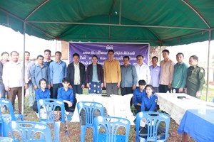 ແກ່ນທ້າວ ມອບເຂົ້າສານຈ້າວໃຫ້ຄອບຄົວທີ່ໄດ້ຮັບຜົນກະທົບຈາກໄພພິບັດ ແລະ ນັກຮຽນຫໍພັກ