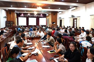 ຊາວກະສິກອນ ແຂວງພາກເໜືອ ແລກປ່ຽນບົດຮຽນ ຄວາມສາມາດປັບໂຕກັບການປ່ຽນແປງດິນຟ້າອາກາດ