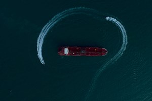 ຂໍ້ຂັດແຍ່ງໃນອ່າວອາຣັບ ເຮັດໃຫ້ຄ່າຂົນສົ່ງສິນຄ້າເພີ່ມຂຶ້ນ