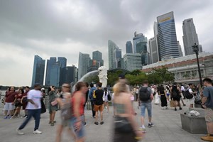 ສິງກະໂປ ເພີ່ມການຊ່ວຍເຫຼືອຄົວເຮືອນ ແລະ ເລັ່ງບັນເທົາທຸກພາກທຸລະກິດ