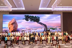 ແນວຄິດ ໄກສອນ ພົມວິຫານ ຕໍ່ກັບວຽກງານຂົນຂວາຍແມ່ຍິງ