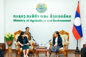 ທ່ານຮອງລັດຖະມົນຕີ ກະຊວງກະສິກຳ ແລະ ສິ່ງແວດລ້ອມ ຕ້ອນຮັບ ຄະນະຜູ້ແທນ ກະຊວງກະສິກຳ ແລະ ສິ່ງແວດລ້ອມ ສສ ຫວຽດນາມ