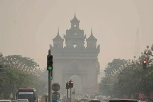 ມົນລະພິດໝອກຄວັນເກີດຂຶ້ນຈາກການເຜົາສິ່ງເສດເຫຼືອກະສິກໍາ