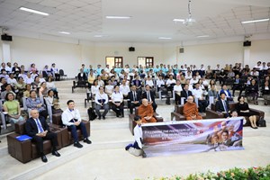 ໂຄງການ ກ້າວຕາມຮອຍພະບໍຣົມມະສາສະດາ ຜ່າຕັດຫົວເຂົ່າ ແລະ ຂໍ້ສະໂພກທຽມ