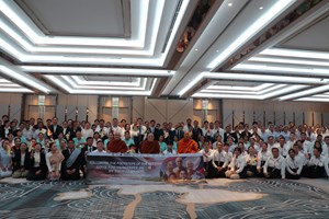 ສໍາເລັດໂຄງການ ກ້າວຕາມຮອຍພະບໍຣົມມະສາສະດາ ຜ່າຕັດຫົວເຂົ່າ ແລະ ຂໍ້ສະໂພກທຽມ