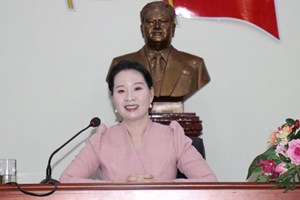 ສນຊ ສະຫຼອງວັນເດັກນ້ອຍສາກົນ ແລະ ວັນປູກຕົ້ນໄມ້ແຫ່ງຊາດ