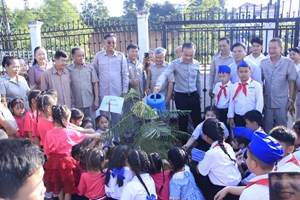 ໂຮງຮຽນອະນຸບານມິດຕະພາບວຽງຈັນ-ຮາຍເຢືອງ ສະເຫຼີມສະຫຼອງ ວັນເດັກນ້ອຍສາກົນ ແລະ ວັນປູກຕົ້ນໄມ້ແຫ່ງຊາດ