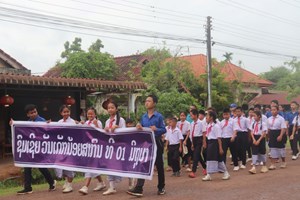 ສະເຫຼີມສະຫຼອງ ວັນເດັກນ້ອຍສາກົນ ວັນປູກຕົ້ນໄມ້ແຫ່ງຊາດ ແລະ ວັນສິ່ງແວດລ້ອມໂລກ