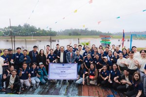 ສື່ມວນຊົນ ທັດສະນະສຶກສາ ຢູ່ບໍລິສັດໄຟຟ້າ ນ້ຳເທີນ 2 ແຂວງຄໍາມ່ວນ