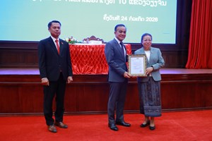 ຮອງປະທານສະພາແຫ່ງຊາດ ເຄື່ອນໄຫວເຮັດວຽກຢູ່ແຂວງວຽງຈັນ