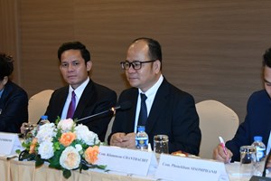 ວາລະສານອະລຸນໃໝ່ ແລະ ວາລະສານກົງສ້ານ ທົບທວນການຮ່ວມມື