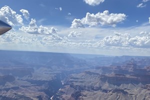 ນໍ້າຖ້ວມກະທັນຫັນໃນ Grand Canyon ເຮັດໃຫ້ມີຜູ້ຫາຍສາບສູນຫຼາຍກວ່າ 20 ຄົນ