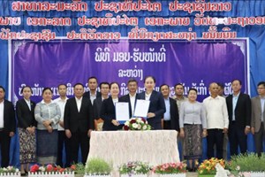 ມອບ-ຮັບໜ້າທີ່ຫົວໜ້າພະແນກສຶກສາທິການ ແລະ ກິລາ ນວ ຜູ້ເກົ່າ-ຜູ້ໃໝ່
