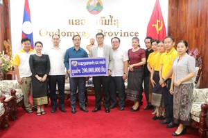 ກະຊວງ ອ​ຄ ແລະ ບໍລິສັດ ເບຍລາວ ຊ່ວຍເຫຼືອຜູ້ປະສົບໄພນ້ຳຖ້ວມ ຢູ່ແຂວງອຸດົມໄຊ