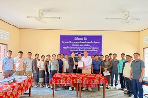 ມອບ-ຮັບ ອາຄານໂຮງຮຽນມັດທະຍົມຕອນຕົ້ນ ສົບແວກ ເມືອງແອດ
