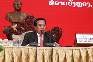 ສະຫາຍ ວັນໄຊ ພອງສະຫວັນ ເຄື່ອນໄຫວຢ້ຽມຢາມ ແລະ ເຮັດວຽກຢູ່ແຂວງອັດຕະປື