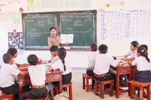 ສ​ສກພັດທະນາຄູ່ມືແນະນຳໃໝ່ ເພື່ອຊ່ວຍຄູສອນຫ້ອງຄວບຊັ້ນປະຖົມ