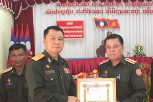 ພິທີປະດັບຫຼຽນໄຊພິລະອາດຫານ ໃຫ້ສູນເສຍອົງຄະ 392