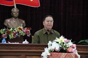 ໂຄສະນາອົບຮົມສູນກາງພັກ ປາຖະກະຖາວັນລັດຖະທໍາມະນູນ ຄົບຮອບ 30 ປີ