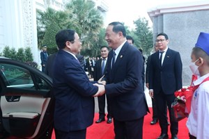 ລາວ-ຫວຽດນາມ ສືບຕໍ່ຮັດແໜ້ນ ແລະ ເສີມ​ຂະ​ຫຍາຍ​ ສາຍ​ພົວ​ພັນ​ມິດ​ຕະ​ພາບອັນຍິ່ງໃຫຍ່, ຄວາມ​ສາ​ມັກ​ຄີ​ພິ​ເສດ ແລະ ການ​ຮ່ວມ​ມື​ຮອບ​ດ້ານ