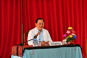 ນາຍົກລັດຖະມົນຕີ ພົບປະຊາຊົນເຂດຈຸດສຸມເມືອງຊານໄຊ