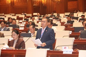 ສສຊ ເຂດ 5 ລົງເລິກປັບປຸງບາງເນື້ອໃນກົດໝາຍສາມັນສຶກສາ