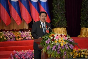 ຈໍາປາສັກ ຖືວຽກງານການເມືອງ-ແນວຄິດເປັນກົກໃນການກໍ່ສ້າງພັກ