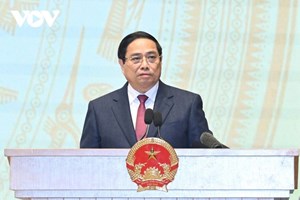 ນາຍົກຫວຽດນາມ ເນັ້ນ ເພື່ອເຕີບໂຕ 2 ໂຕເລກ ຕ້ອງຫັນປ່ຽນໂຄງປະກອບເສດຖະກິດ ແລະ ກຳນົດຮູບແບບການເຕີບໂຕໃໝ່