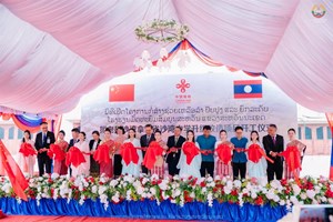 ລັດຖະບານ ສປ ຈີນ ມອບທຶນຊ່ວຍເຫຼືອ 60 ລ້ານກວ່າຢວນ ເພື່ອຍົກລະດັບໂຮງຮງນ ມສ ສະຫວັນ
