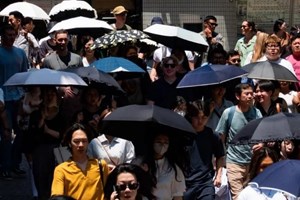 ອຸນຫະພູມບາງພື້ນທີ່ໃນຍີ່ປຸ່ນ ລື່ນກາຍ 37 ອົງສາ